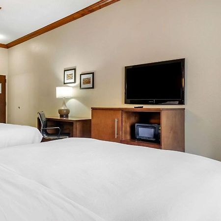 Comfort Inn & Suites Statesboro - University Area Экстерьер фото