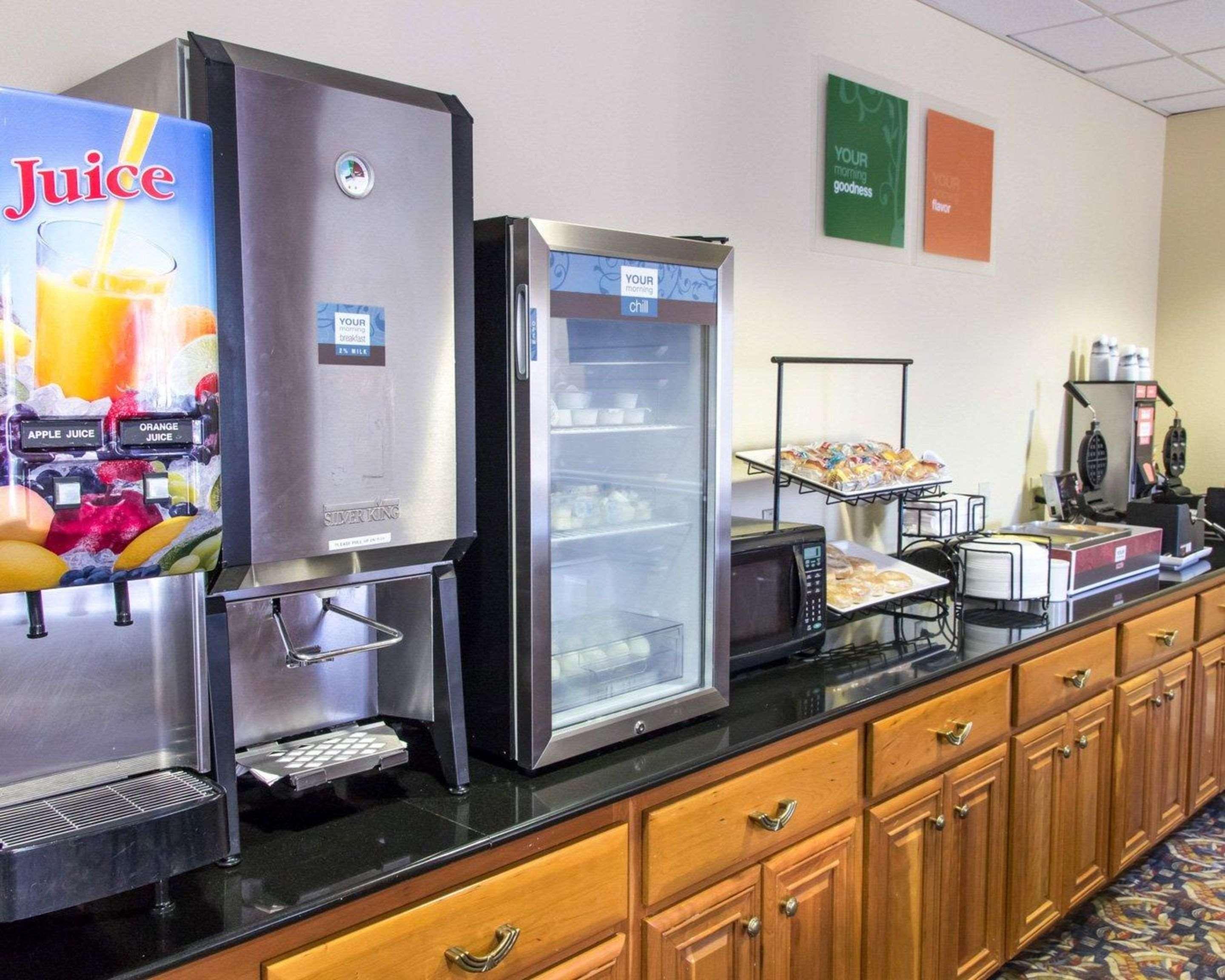 Comfort Inn & Suites Statesboro - University Area Экстерьер фото
