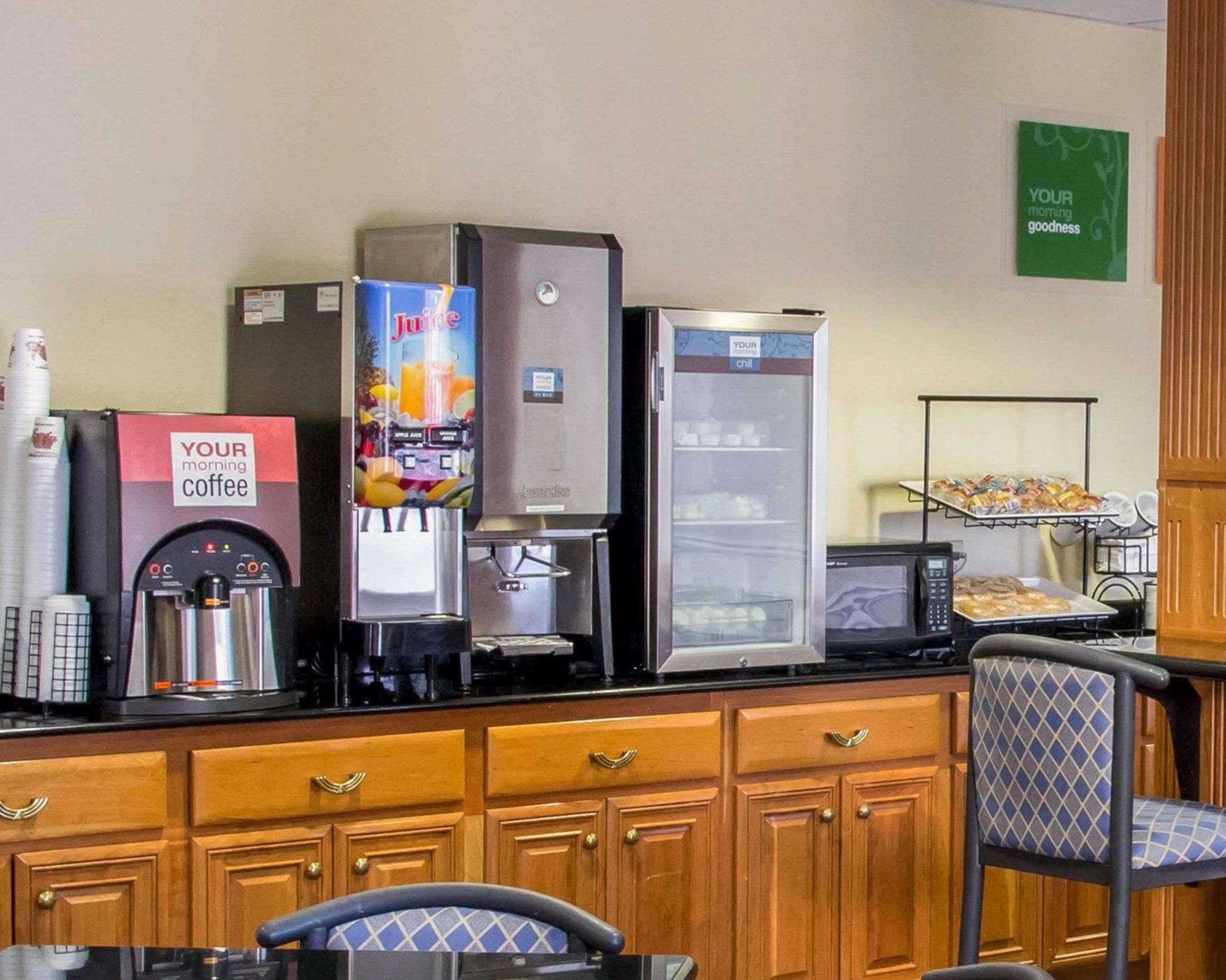 Comfort Inn & Suites Statesboro - University Area Экстерьер фото